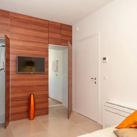 With 2 Pools, And Sauna Sunce Villa Trogir