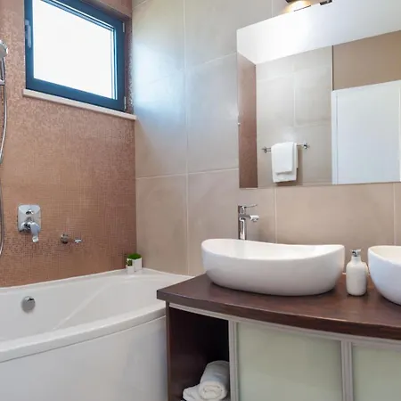 With 2 Pools, And Sauna Sunce * Трогир