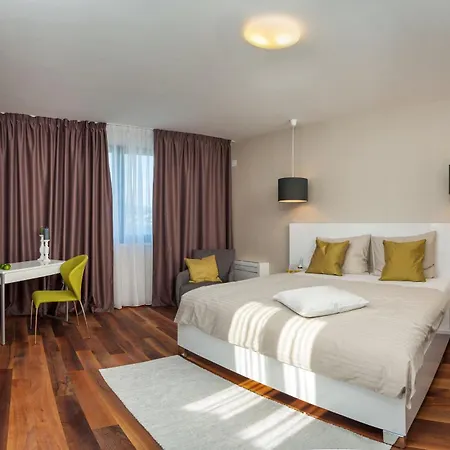 With 2 Pools, And Sauna Sunce Villa