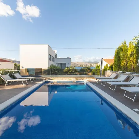 With 2 Pools, And Sauna Sunce