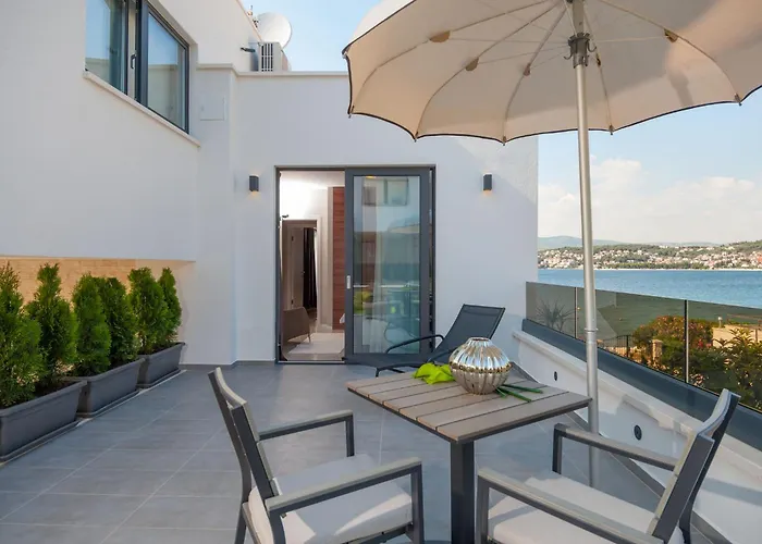 With 2 Pools, And Sauna Sunce Villa Trogir