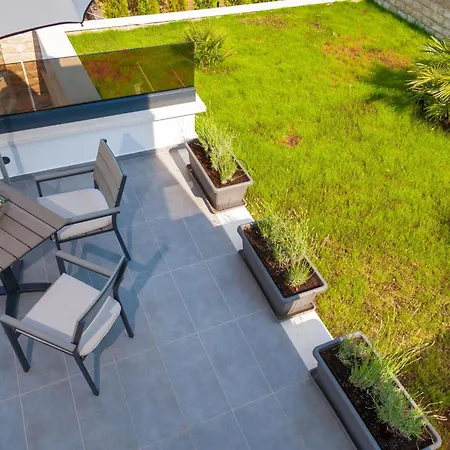 With 2 Pools, And Sauna Sunce *