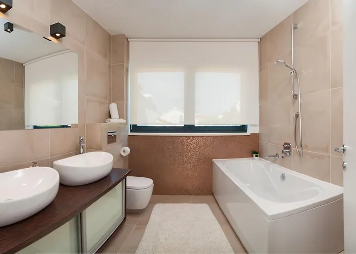 With 2 Pools, And Sauna Sunce Vila Trogir